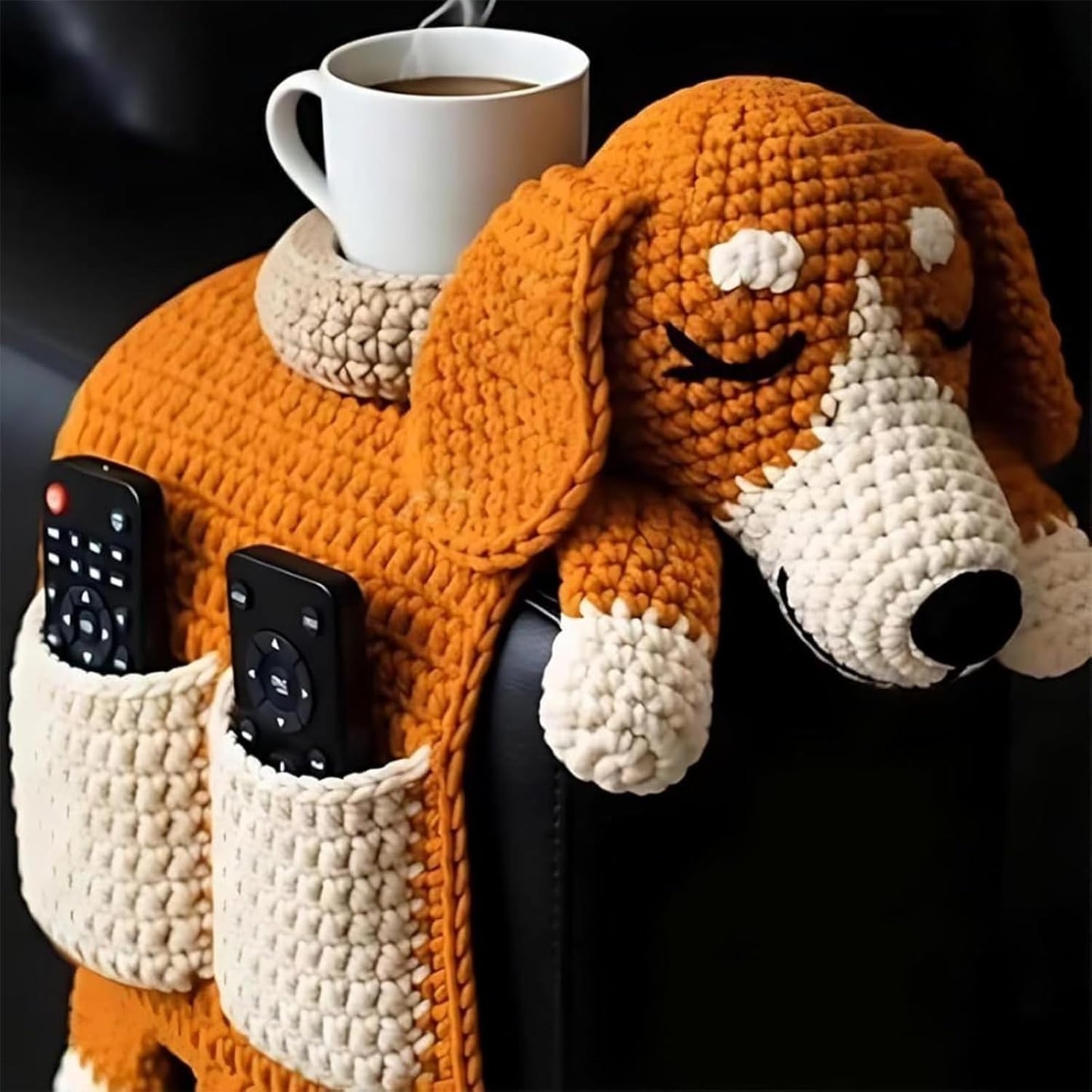 Crochet Dog Sofa Organizer, Handmade Crochet Dog Armchair Organizer, Cute Design, for Holding Remotes, Phone, Treats, Drinks, Cup, Living Room Bedroom Dorm